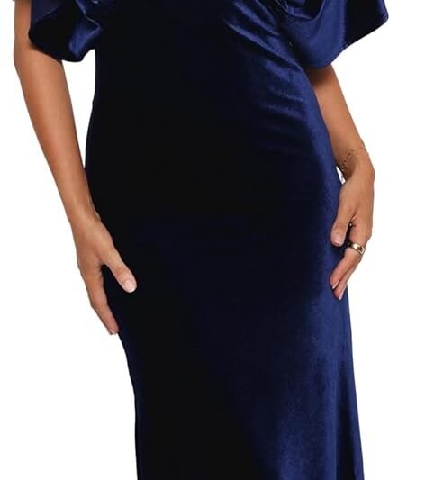 Petal & Pup Women’s Ricki Velvet Maxi Dress-Midnight